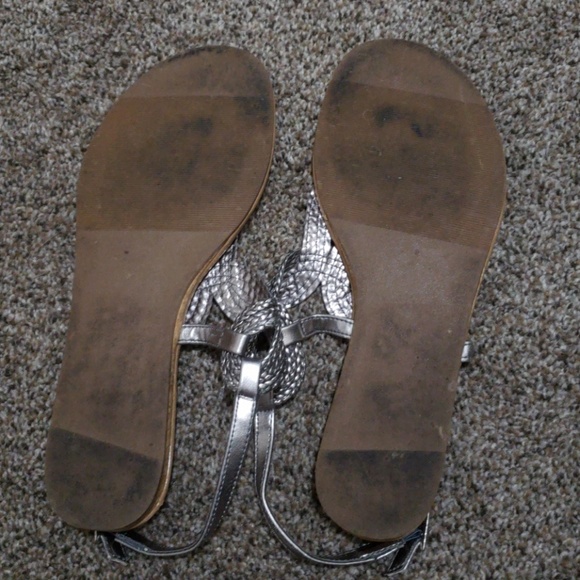 Silver sandals - Picture 6 of 6